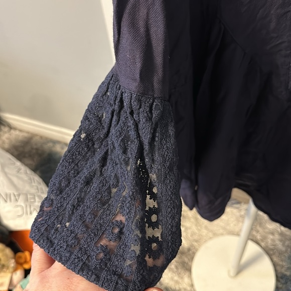 Nostalgia size L  flowing top. Navy. Boho - Picture 7 of 9